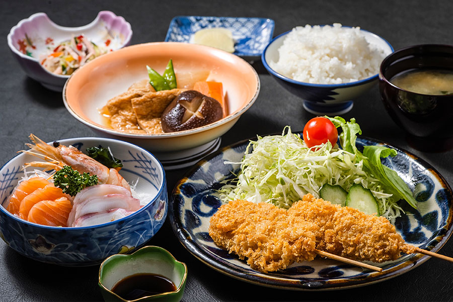 夕食 イメージ